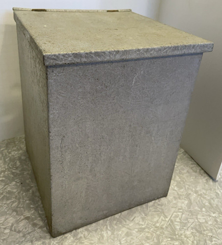 Small muckle mfg - mfg, box